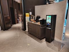 -朵兰达V酒店(长沙砂子塘地铁站店)