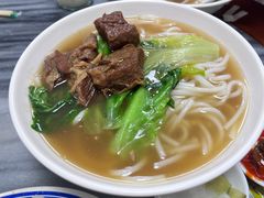 牛腩汤米粉-珍珍小食店(西华路店)