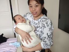 -乐禧母婴全自营月嫂(宝山店)