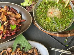 -Ameigo梅果·云贵川bistro(长宁来福士店)