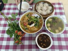 -苓记南京鸭血粉丝.皮肚面(县东巷店)