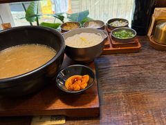 -银米·云南传统过桥米线(双廊黑金冠店)
