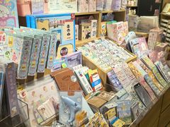 -九木杂物社(东方新天地店)