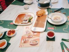 -悦得闲广式点心茶楼(蓝鲸世界店)