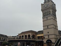 -王府井奥莱临潼小镇(临潼店)