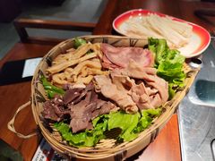 白卤牛杂拼盘-夺欢喜贵州酸汤牛肉火锅(静安寺店)