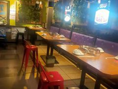 大堂-俭寨大盘鸡·缸子肉·小公鸡·新疆菜(云通店)