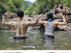 -安吉龙王山峡谷漂流