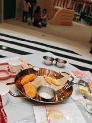 -奈尔宝家庭中心·亲子餐厅(鄞州万达店)