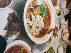 -老街坊美食汇(玉兰大街店)