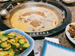绝味麻辣红锅-匠岳·王宝器麻椒鱼(会展中心店)