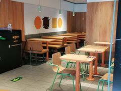 大堂-麦当劳(玉桥中路店)