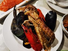 -四海一家自助餐(益田假日广场店)