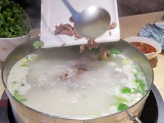 -英子补身汤(海兰路店)