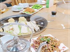 -屯老二农家铁锅炖·行业领军者(梅江店)