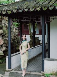 -一揽芳华汉服旗袍体验馆(拙政园店)