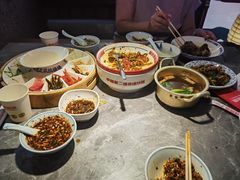 -怪噜范·老贵阳街头名小吃(世纪金源旗舰店)