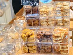 -玥儿弯弯手作烘焙(中海国际社区御城店)