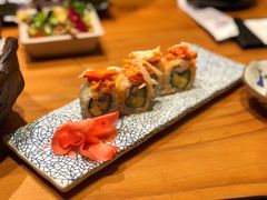 牛油果炸虾寿司卷-吟松日式料理(莘庄店)