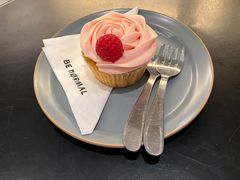 树莓杯子蛋糕-BE NORMAL CAFE(霞溪路店)