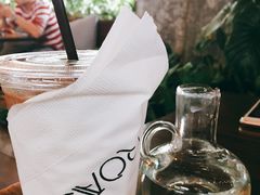 -ROAST coffee & eatery