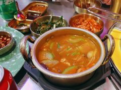 -釜山火炉·海鲜烤肉(紫藤路店)