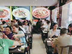 -川流不息·地道川菜·小龙虾(松东路店)