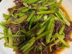 -阿峰饭店·本地土菜馆·农家土鸡煲·一品神仙鸡(报福店)