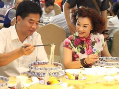 -桥馫源蒙自过桥米线(蒙自店)