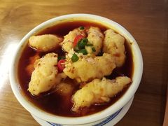 冒虾滑-炉小二铜锅牛蛙•川湘菜(三里屯店)
