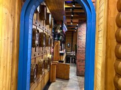 -米德维奇俄式西餐厅(西六道街店)