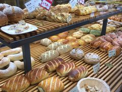 -焙丽拾光(麦凯乐直营店)
