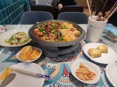 -楼兰古丽·新疆拌面·清真(华阳城店)