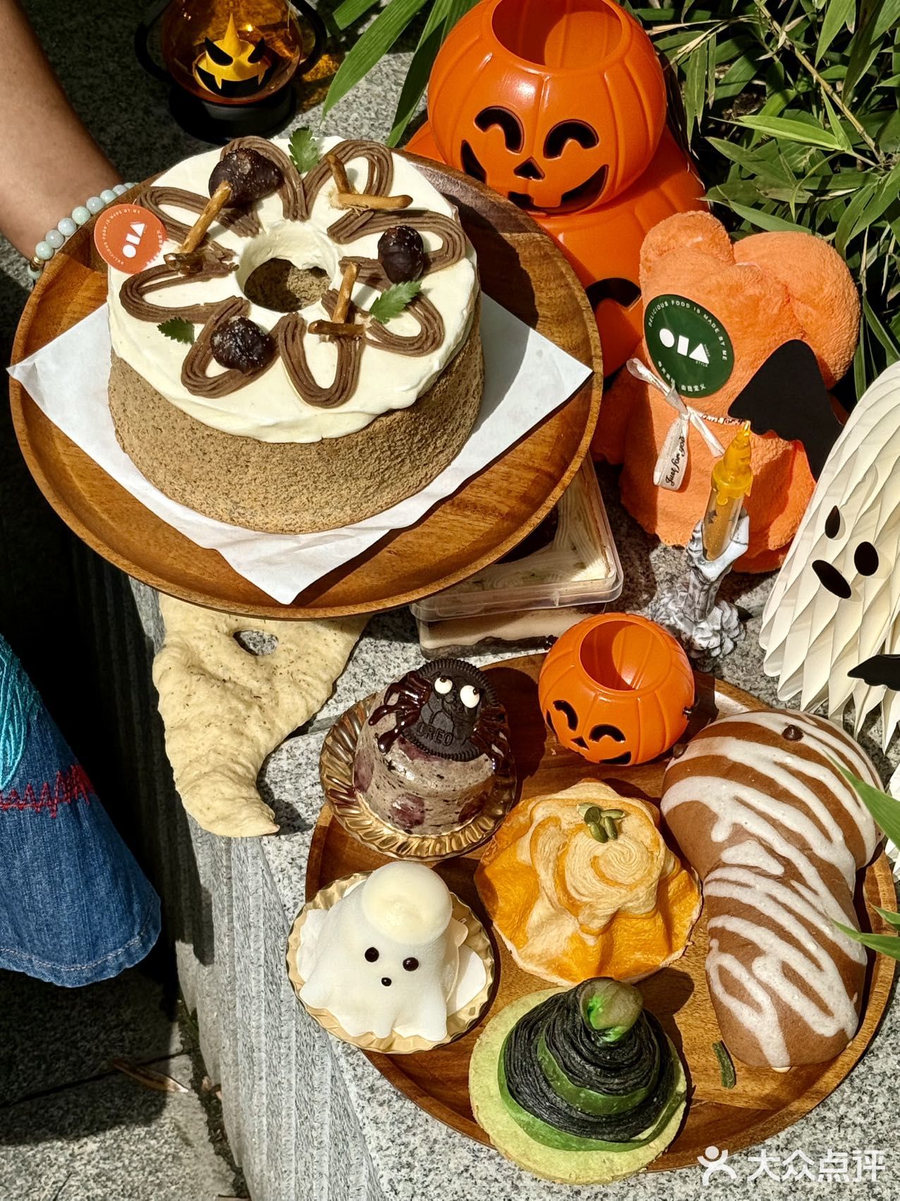 万圣节小👻出游丨被可爱的糕点迷住了