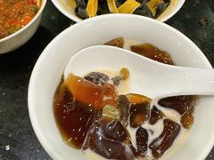 -一哥澳门豆捞 · 十七年经典澳门火锅(四季天地店)