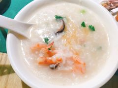 -粤港湾砂锅粥·宵夜(宝龙店)