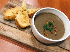 黑松露蘑菇汤-魏斯理汉堡(西安沣东吾悦店)