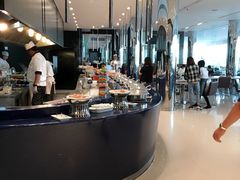 -曼谷湄南河畔华美达广场酒店