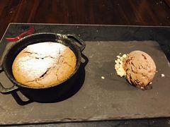 巧克力熔岩蛋糕-恰餐厅及酒吧 CHAR Bar & Grill (北京丽都皇冠假日店)