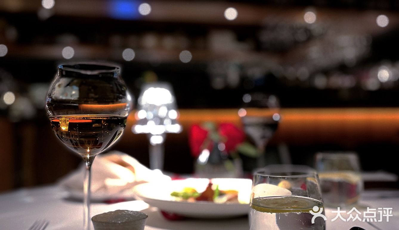 南京探店｜浪漫约会首选·芳芳法餐厅🥂