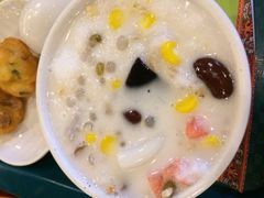 -海口骑楼小吃街