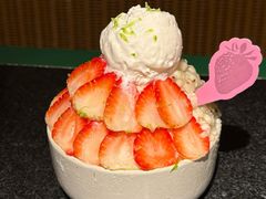 -三出山火锅(南京万象天地店)