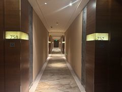 -天津京基皇冠假日酒店