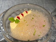 -弦月窗LUNETTE BY AMANDA(复兴路洋房店)