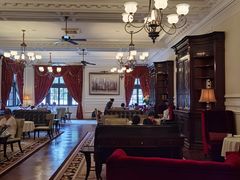 -Salon de Ville浦江汇(上海外滩华尔道夫酒店店)