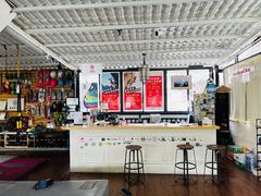 -阳朔岩邦攀岩户外运动俱乐部(西街店)