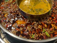 -蛙两只美蛙鱼头火锅(恒茂店)