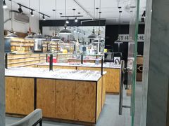 -罗伯特眼镜·蔡司官方授权(罗湖国贸店)