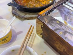 -霄汉牛三鲜湖北砂锅菜(万松园2店)