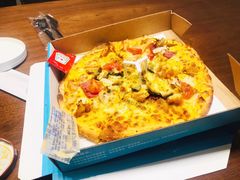 -必胜客(龙吴宅急送店)